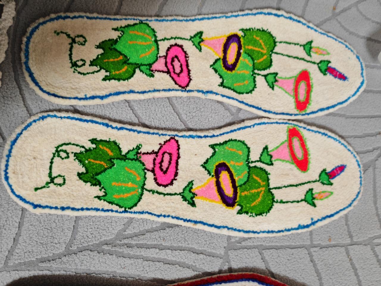 这是几十年前，我们山东的鞋垫，现在成了非遗了！

那个时候村里的大姑娘、小媳妇，