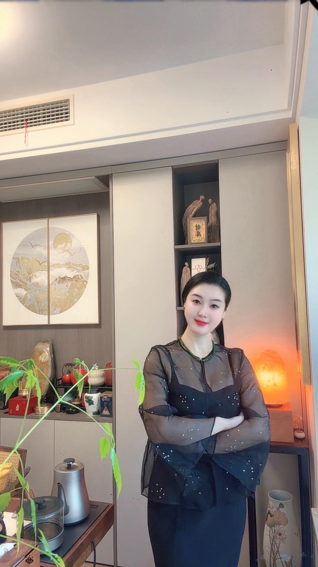 初见靠缘与份，久伴必有情！💙