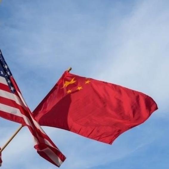 中美若再斗下去，结局就是彻底脱钩！
 
过去几十年形成的经济联系很深，双方企业、