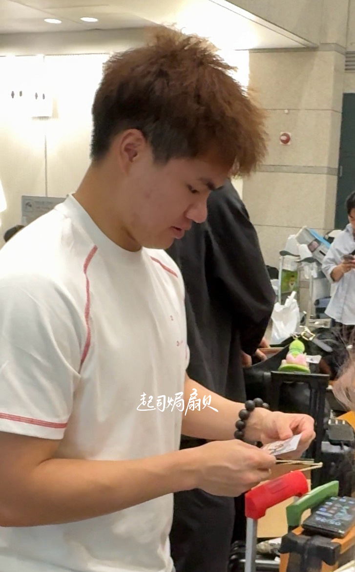 你宝宝欣赏双人周边ing ​​​