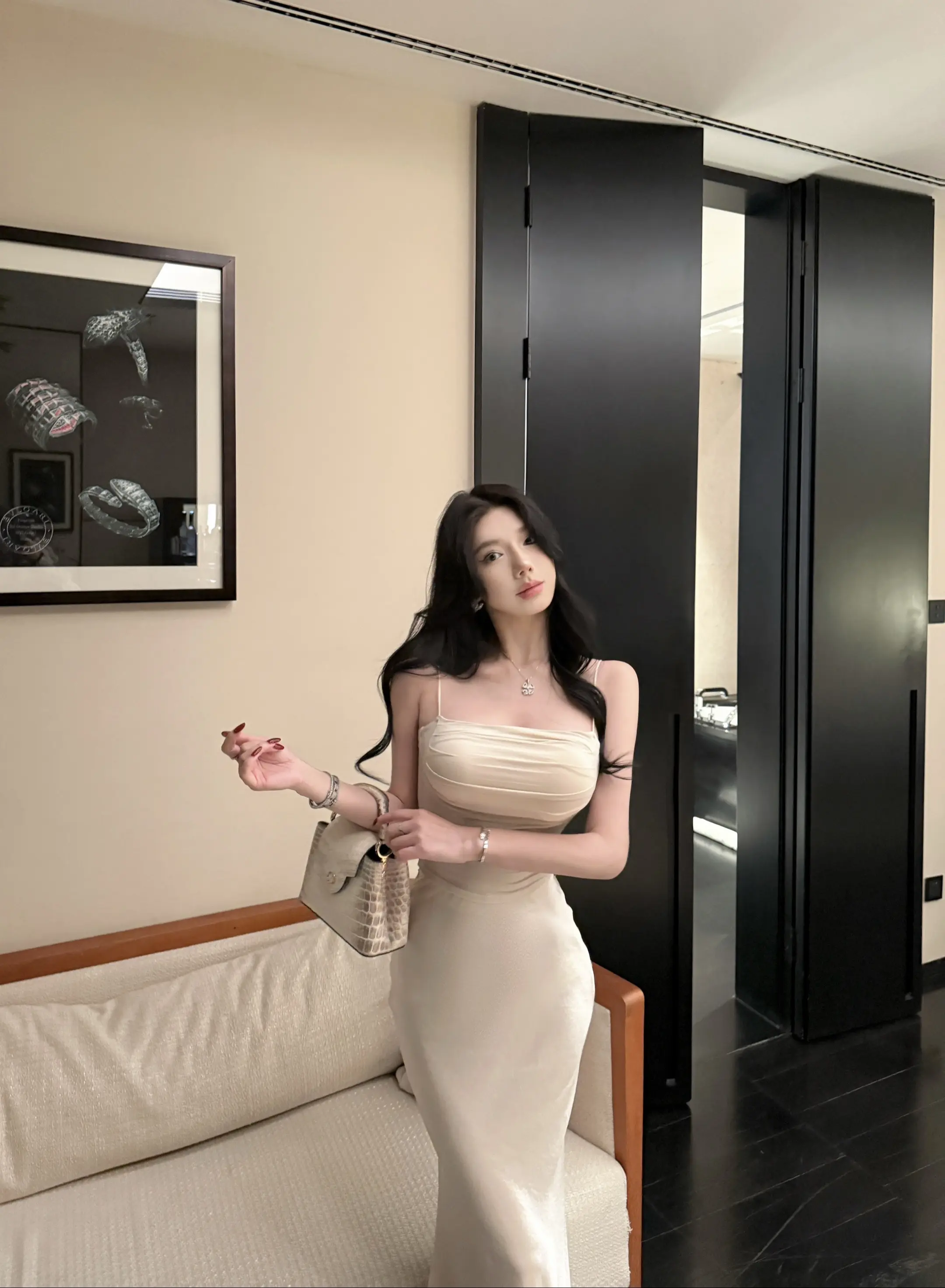和你去过的餐厅和他没去过 因为他比你有钱 我们去的更贵的