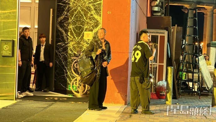 吴彦祖寸头 吴彦祖新戏剪了寸头，酷！ 