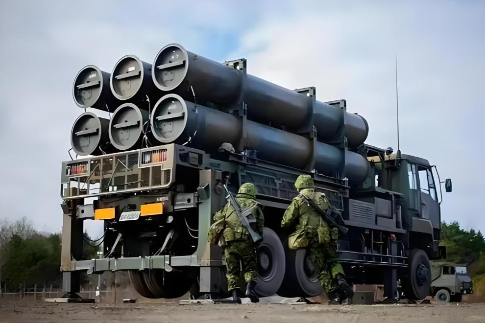 偷运导弹被抓现行！日本肠子都悔青了！
 
3月8日深夜，日本陆上自卫队干了件见不