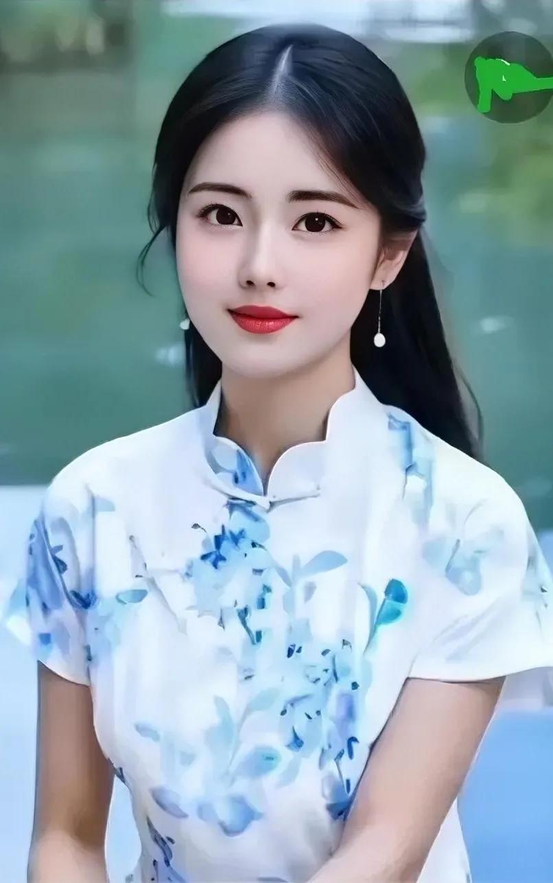 穿旗袍的温婉女子，尽显东方之美
优美旗袍少女 清纯旗袍美女 优雅旗袍美少女