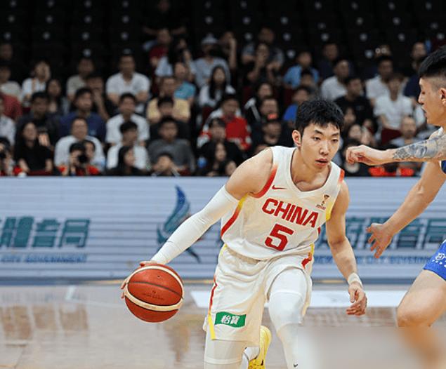 中国男篮对阵中华台北，赵睿命中率15%，廖三宁正负值-9。回头一看，对面的林庭谦