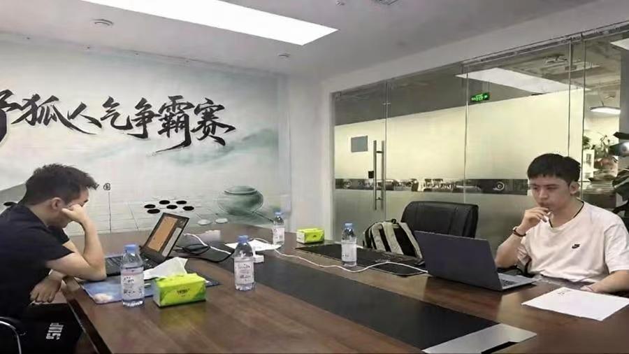 野狐争霸巅峰战！王星昊vs屠晓宇，03后双骄的十年恩怨局
第16期野狐人气争霸赛