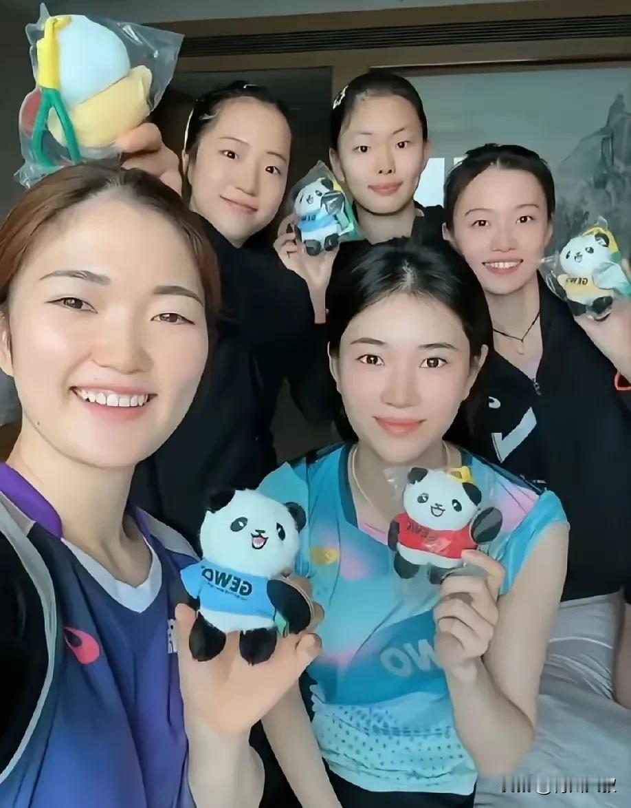 王添艺高烧出战，3:1胜了小蘑菇，也没阻止团队落败！

感觉黄石基地女队挺强的，