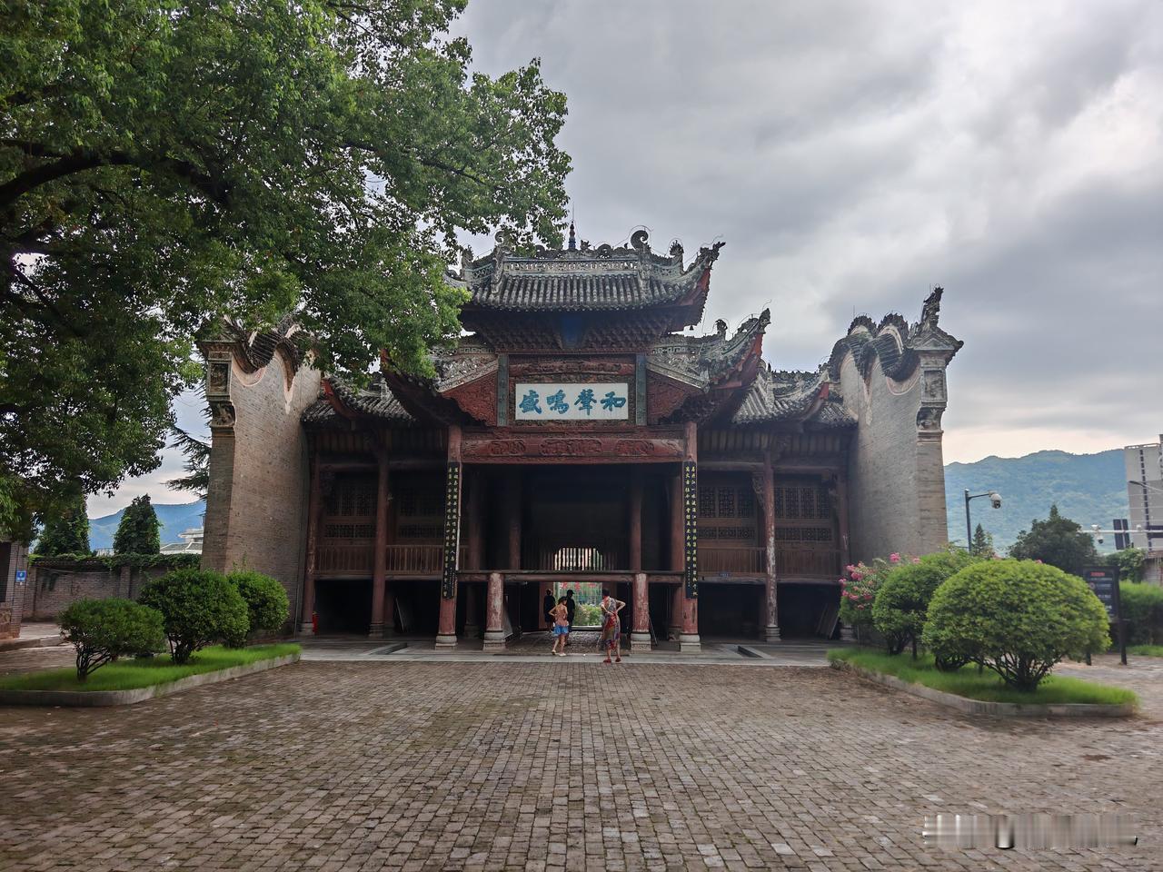 分享你手机最美的一张风景照看到此照片的人，大吉大利[祈祷][祈祷][祈祷]