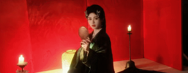 鞠婧祎扭这几下给我吓到了被鞠婧祎扭脖子吓到了 内娱狐系美人还得是鞠婧祎！扭脖子这