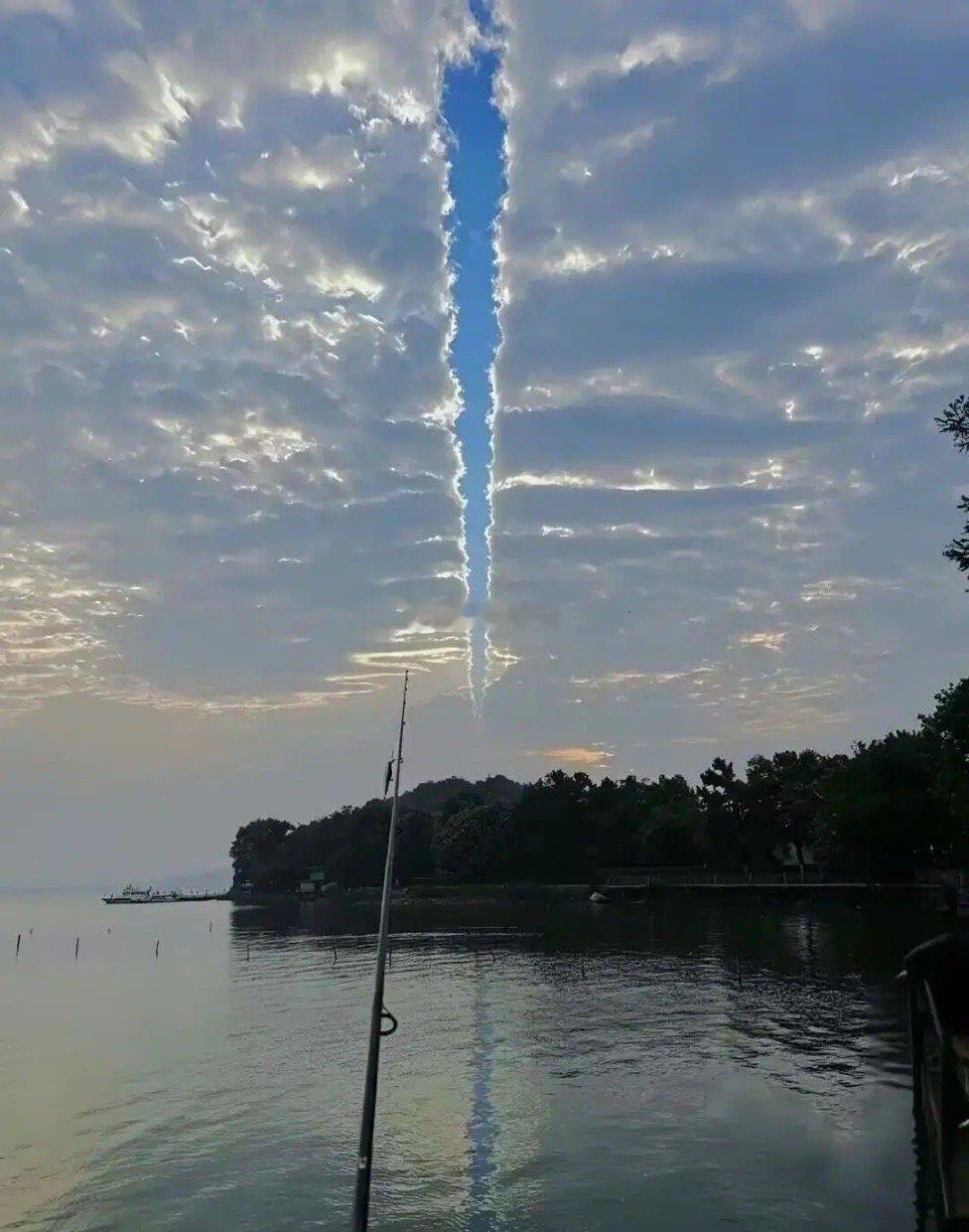 难道这就是传说中的一钓开天门吗 