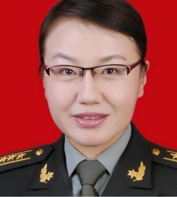 从被怀疑有“内鬼”到真相震惊全球：一个中国女军事专家如何用公开数据精准推演美军航