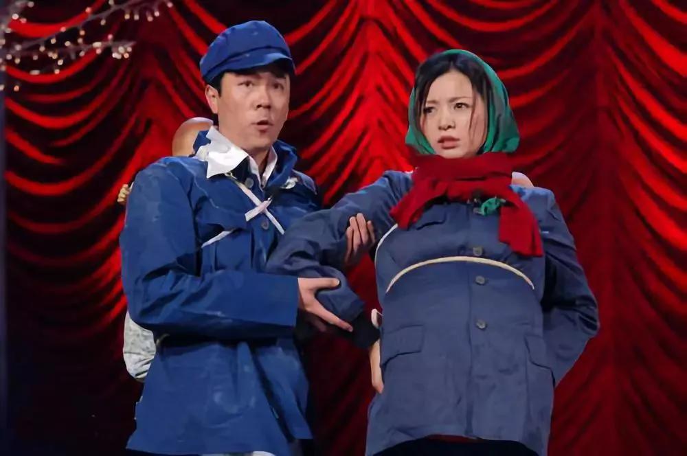 董卿饰演的小品《超生游击队》，和她搭戏男演员是陈浩民吗？
 #哪些小品让你难忘#
