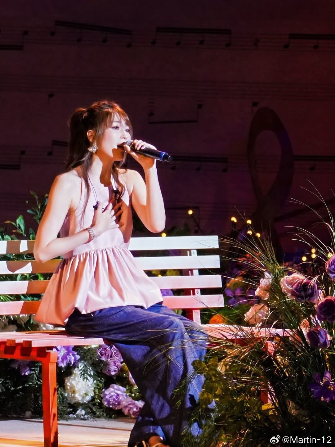 连诗雅 【2026.7.22INS更新】黃皮成熟嘅季節又到啦！真係好開心、好感恩
