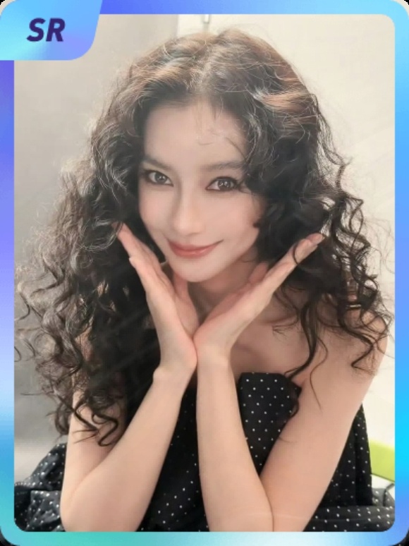 angelababy[超话] 集卡互助ing~送你一张“出发吧，假期！”SR卡“