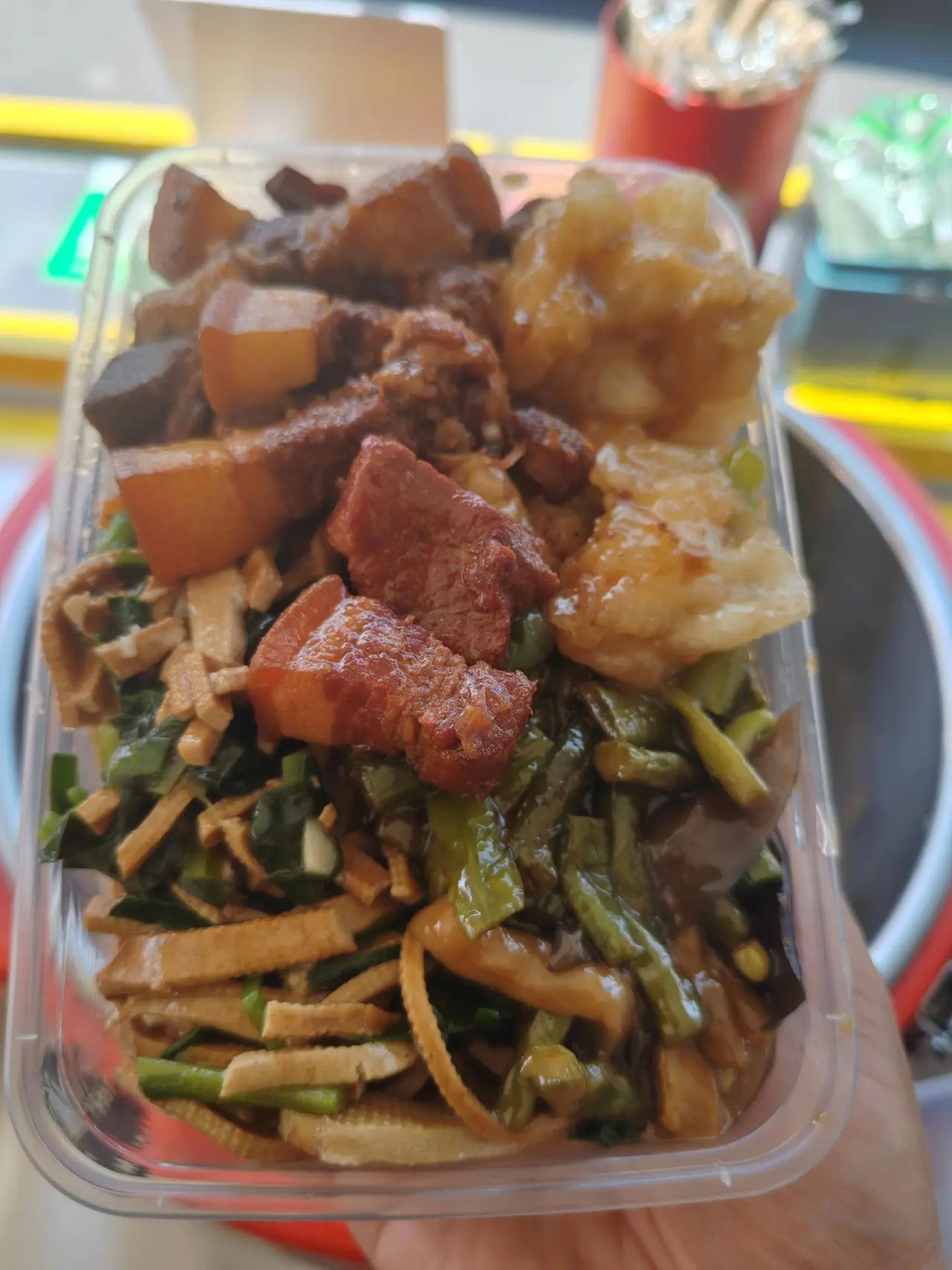 滨州美食攻略之北杨东北盒饭。🔥【滨州干饭人集合！13元吃垮北杨市场】🔥📍定
