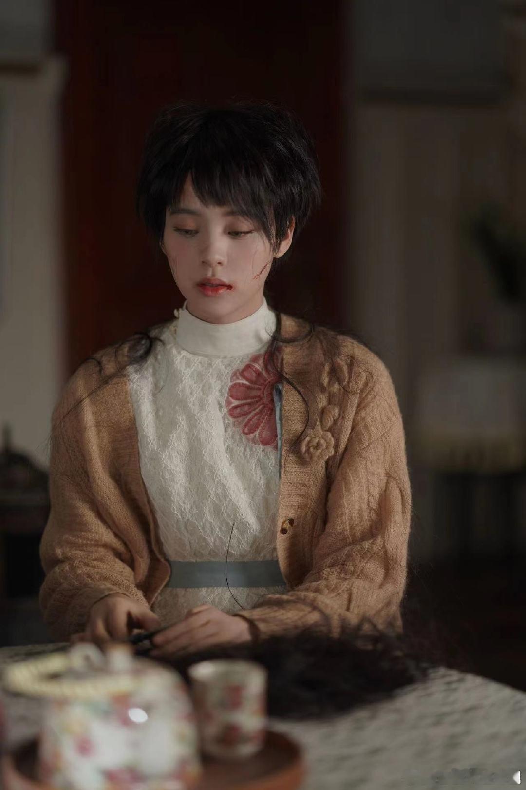 #欧阳娜娜新剧松死感#欧阳娜娜的演技真的很不错，这一次真的是把一个少女的无力和绝