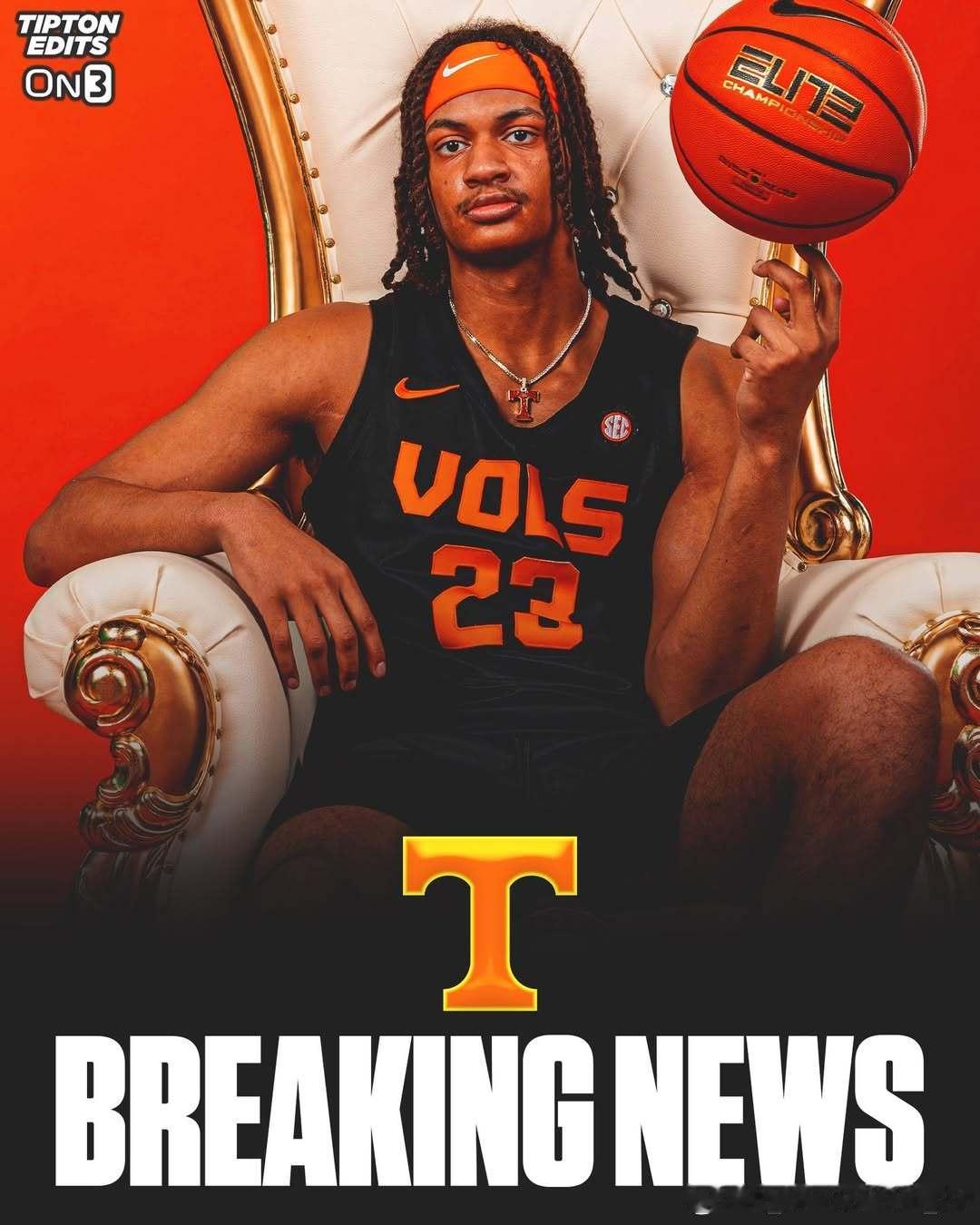 芝加哥洛约拉大学中锋迈尔斯·鲁宾(Miles Rubin)转学加盟田纳西大学这位