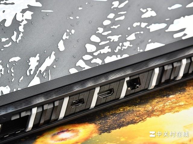 霸气外露 微星泰坦18 Ultra 龙魂典藏版 2025图赏