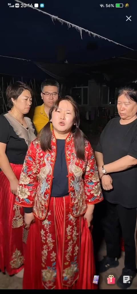 快手主播: 豪情天下(晚七点直播)

快手号: asdqwe08  开播 地址 