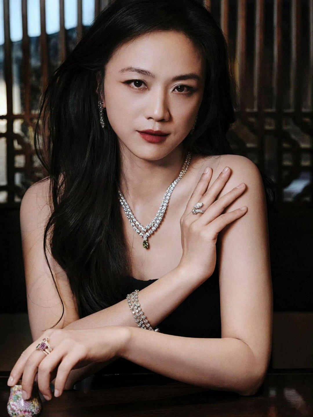 我的天美成这样[色][色][色] ​​​