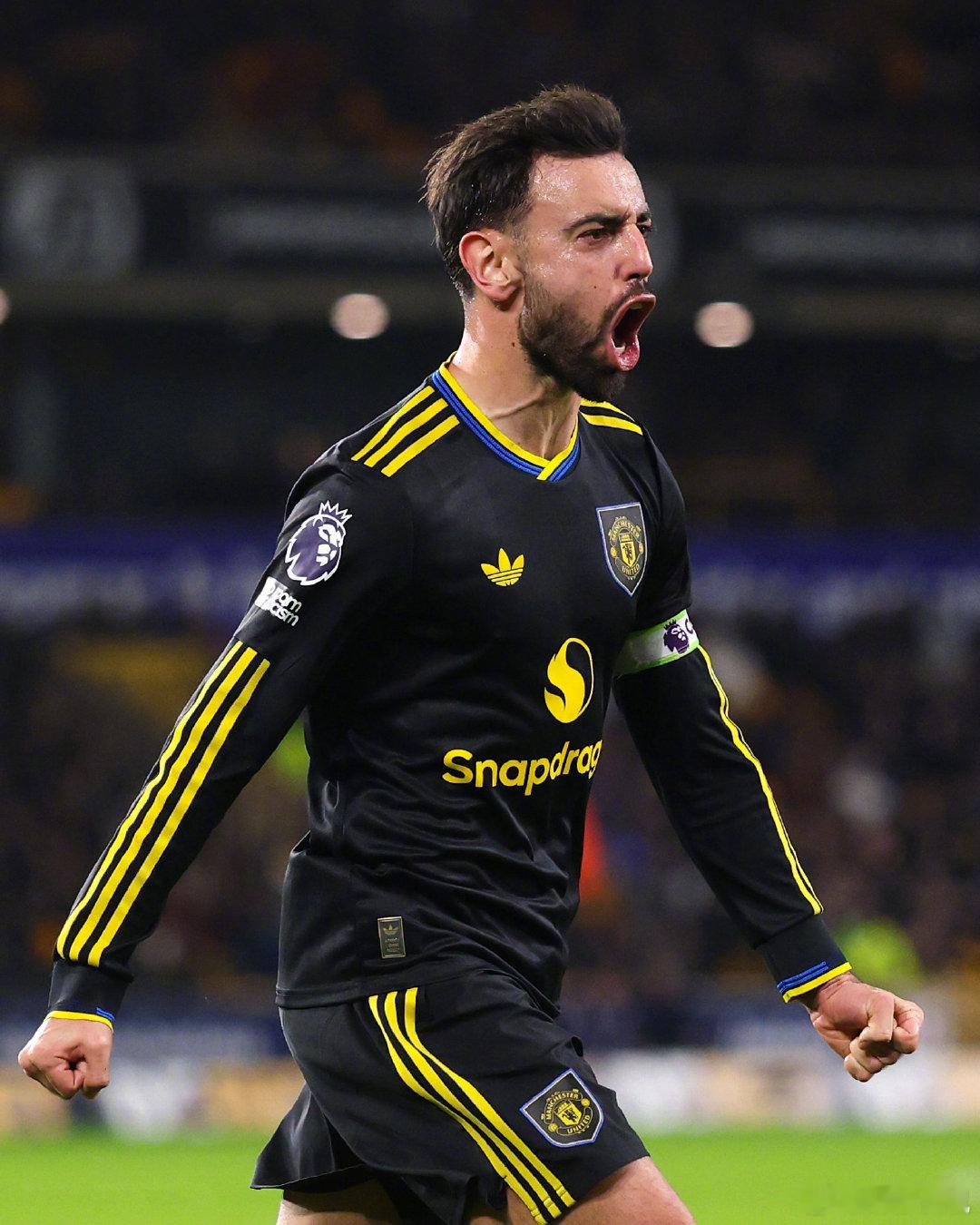 【大腿级】狼队1比4曼联 ，布鲁诺-费尔南德斯贡献2球1助攻，本赛季英超15场贡