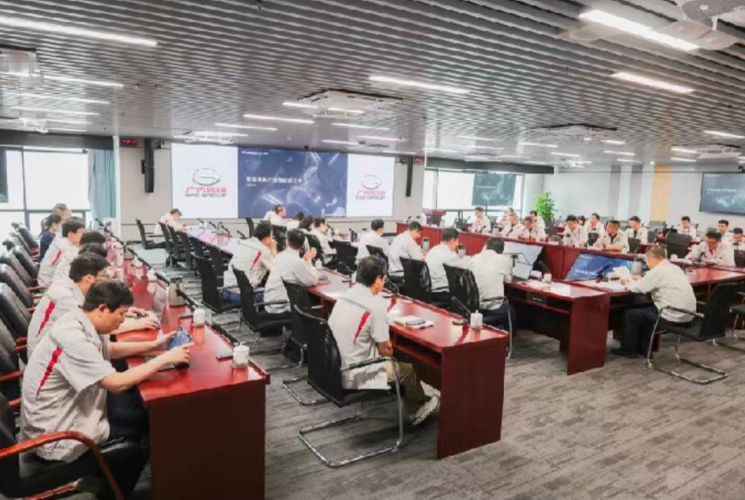 广汽集团组建智能座舱产品线 4月18日，广汽集团正式组建智能座舱产品线，标志着集