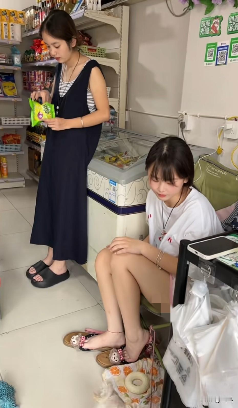 妈妈美，小孩也漂亮