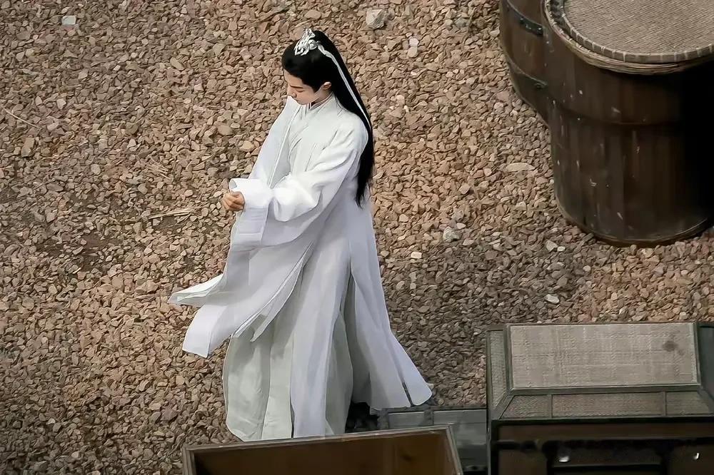 拍照需要角度？
World战不存在！
向全世界安利肖战[庆祝][庆祝][庆祝]