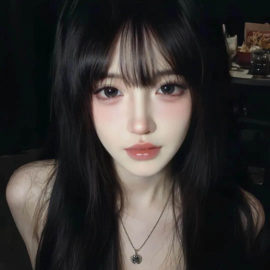 黑色🕷️｜权威女头无水印头像[超话] ​​​