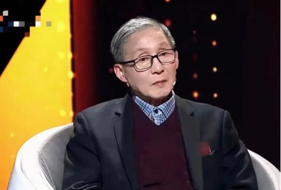 泪目！78岁的王万林一生未婚，救助700多个流浪儿。2022年，当他因病住院急需