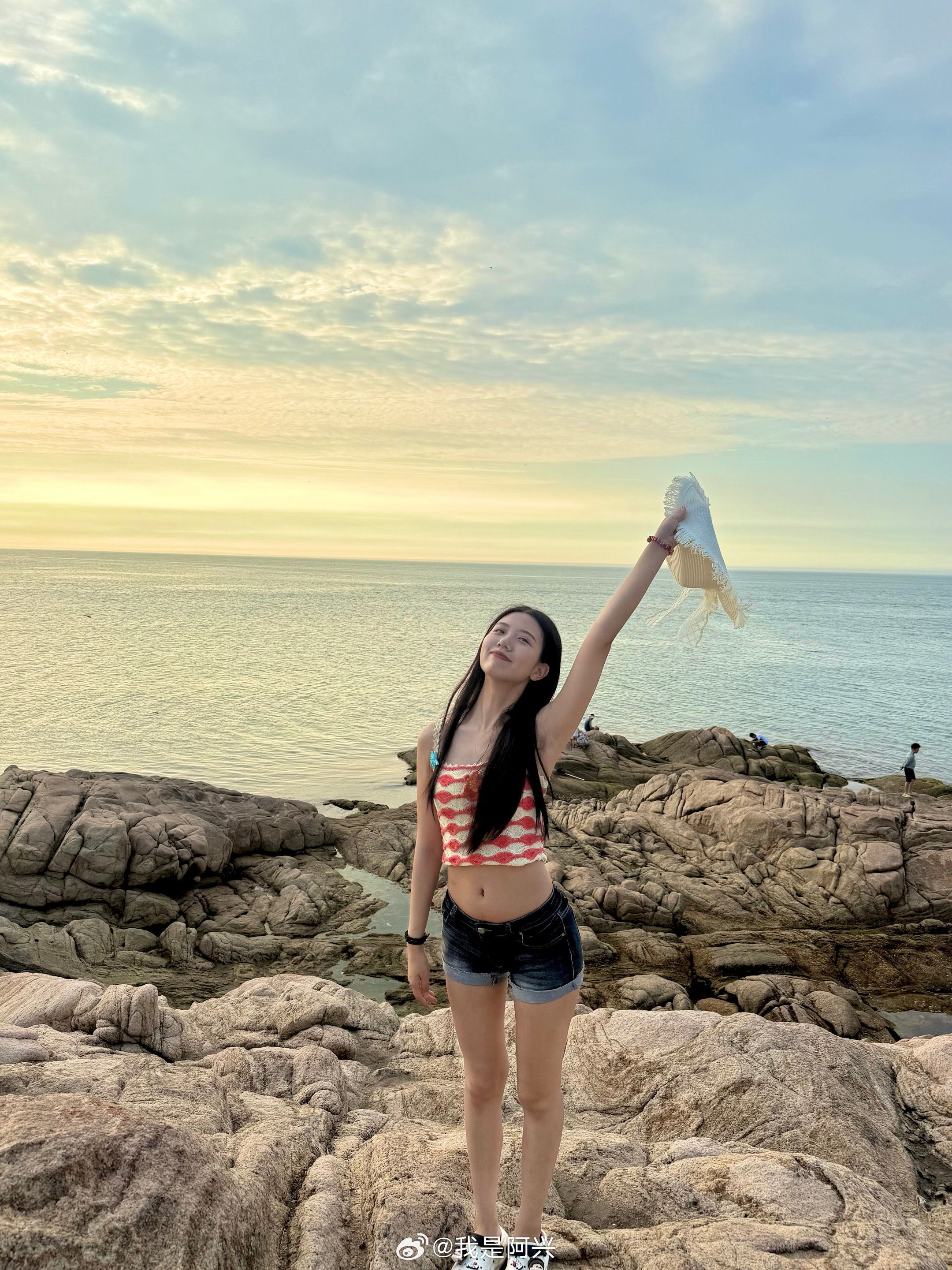 要是有个这样的女朋友，你会怎么样？ ​​​