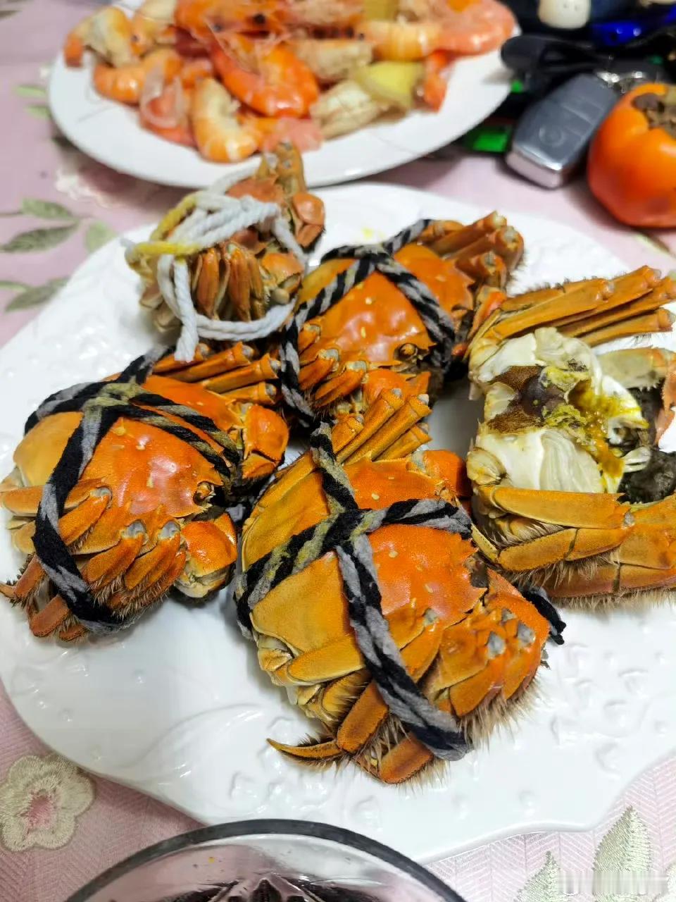 多地大闸蟹上市，每只大闸蟹从6元到50元不等，很多人不愿意买的原因无非就3个
