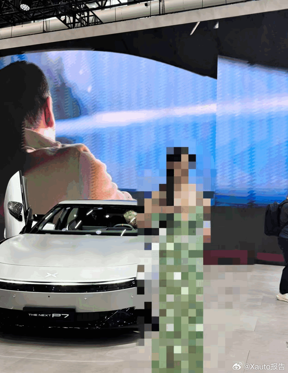 小鹏法务部：有账号利用AI生成低俗视频小鹏汽车法务部称，部分账号在社交平台及私域