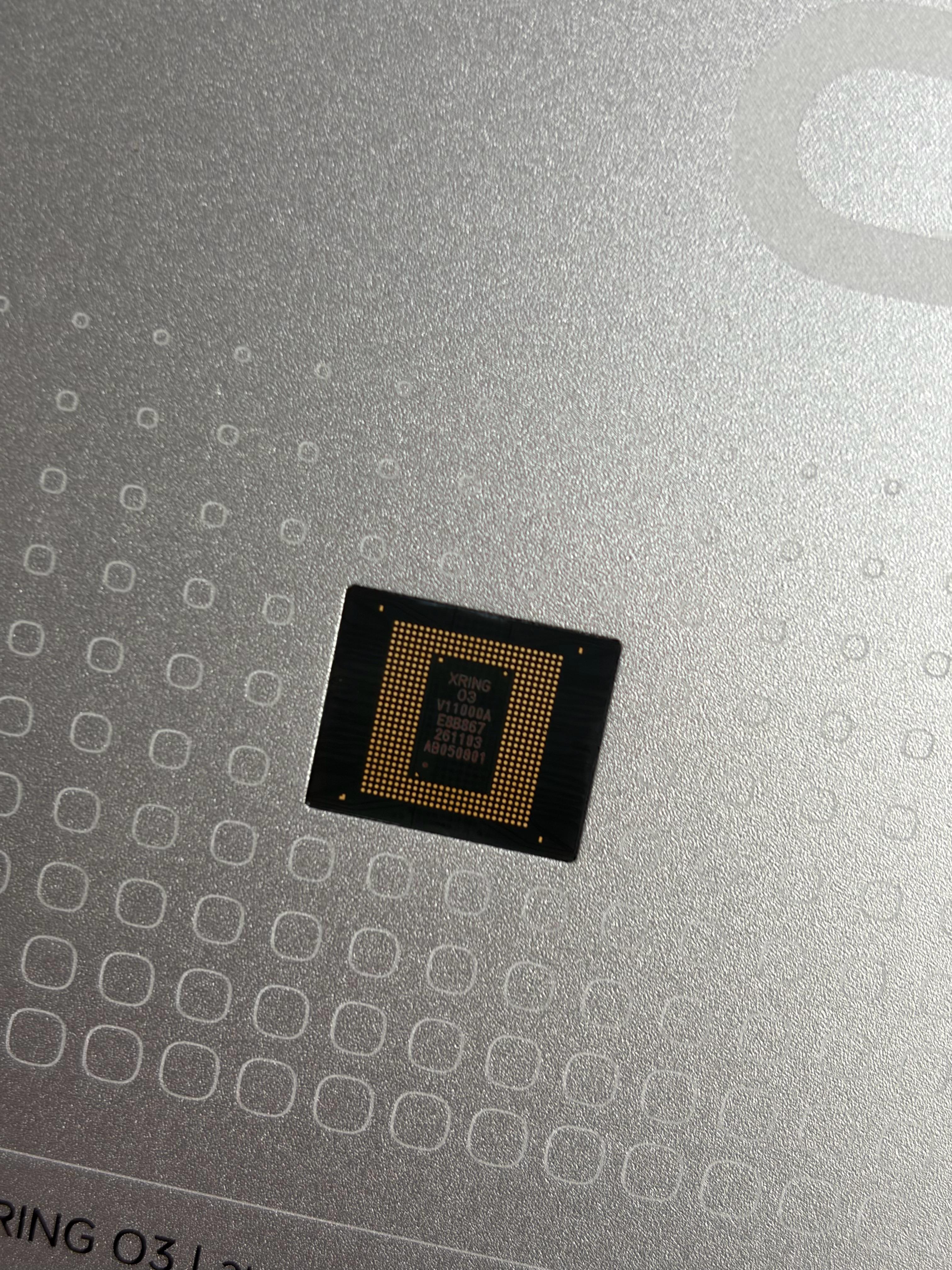 收到了一颗小米玄戒O3芯片！ ​​​