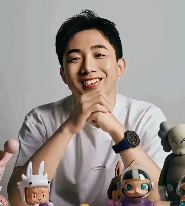 泡泡玛特十倍涨幅背后逻辑分析。乐高乐园从诞生之日起似乎就承载着重培养孩子们的创造