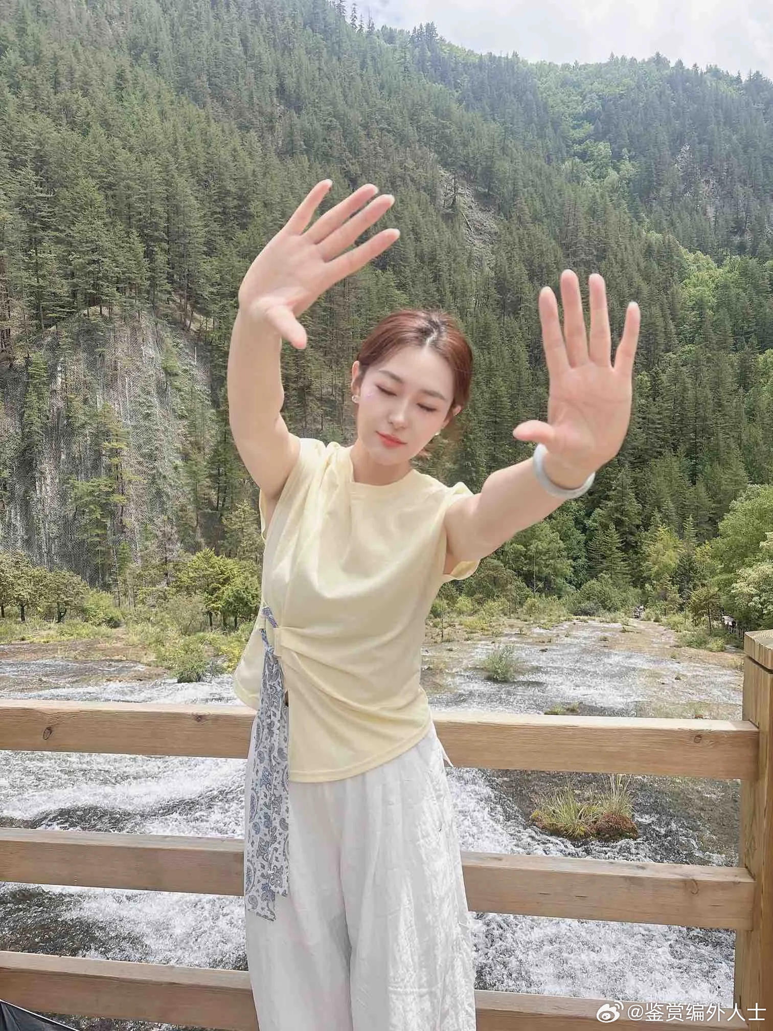 美女如云