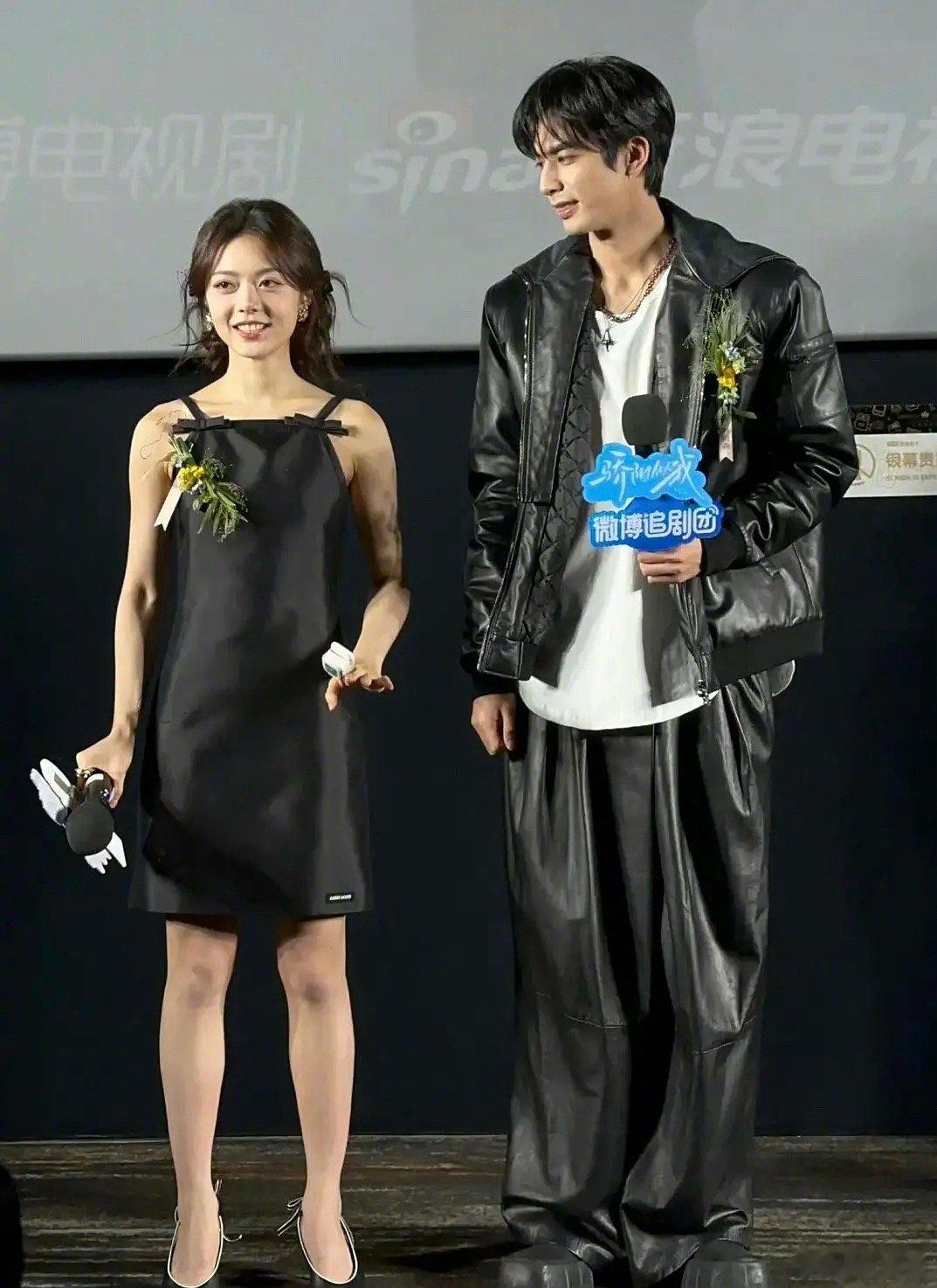 赵今麦、刘浩存一样的衣服，好看吗～