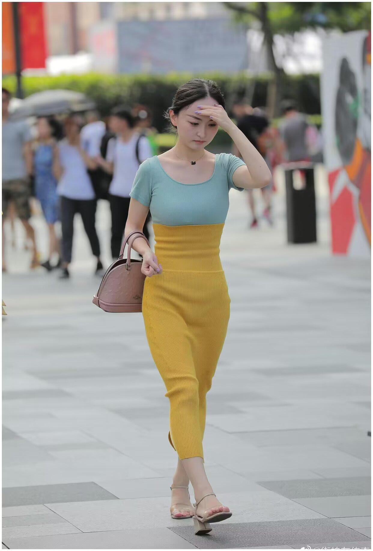 没错，谈钱的确庸俗， 但成熟的过程，就是直面各种庸俗的过程。