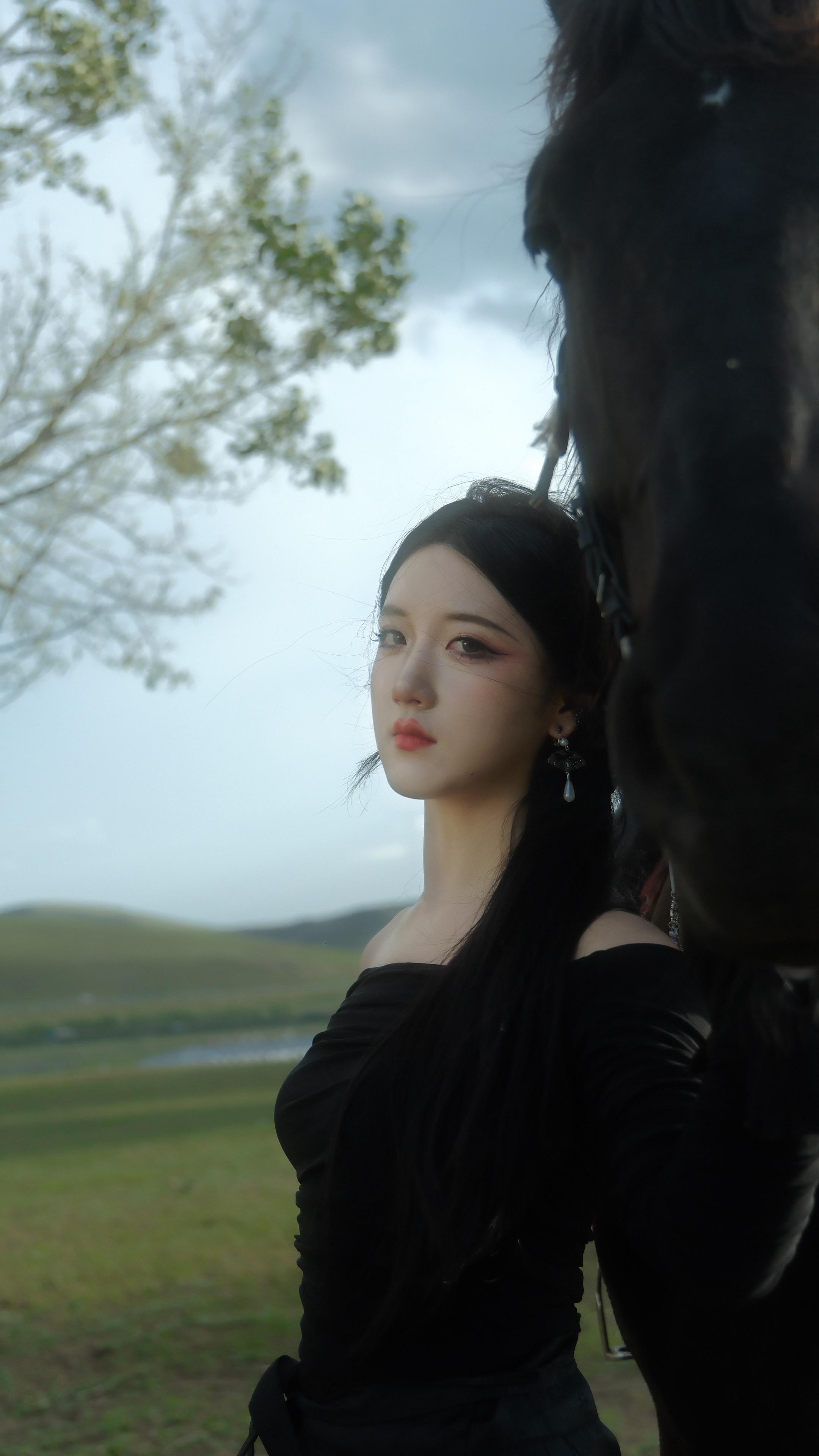 我不能倒下，一帮人在等着看我的笑话，请给我些运气，剩下的我自己努力