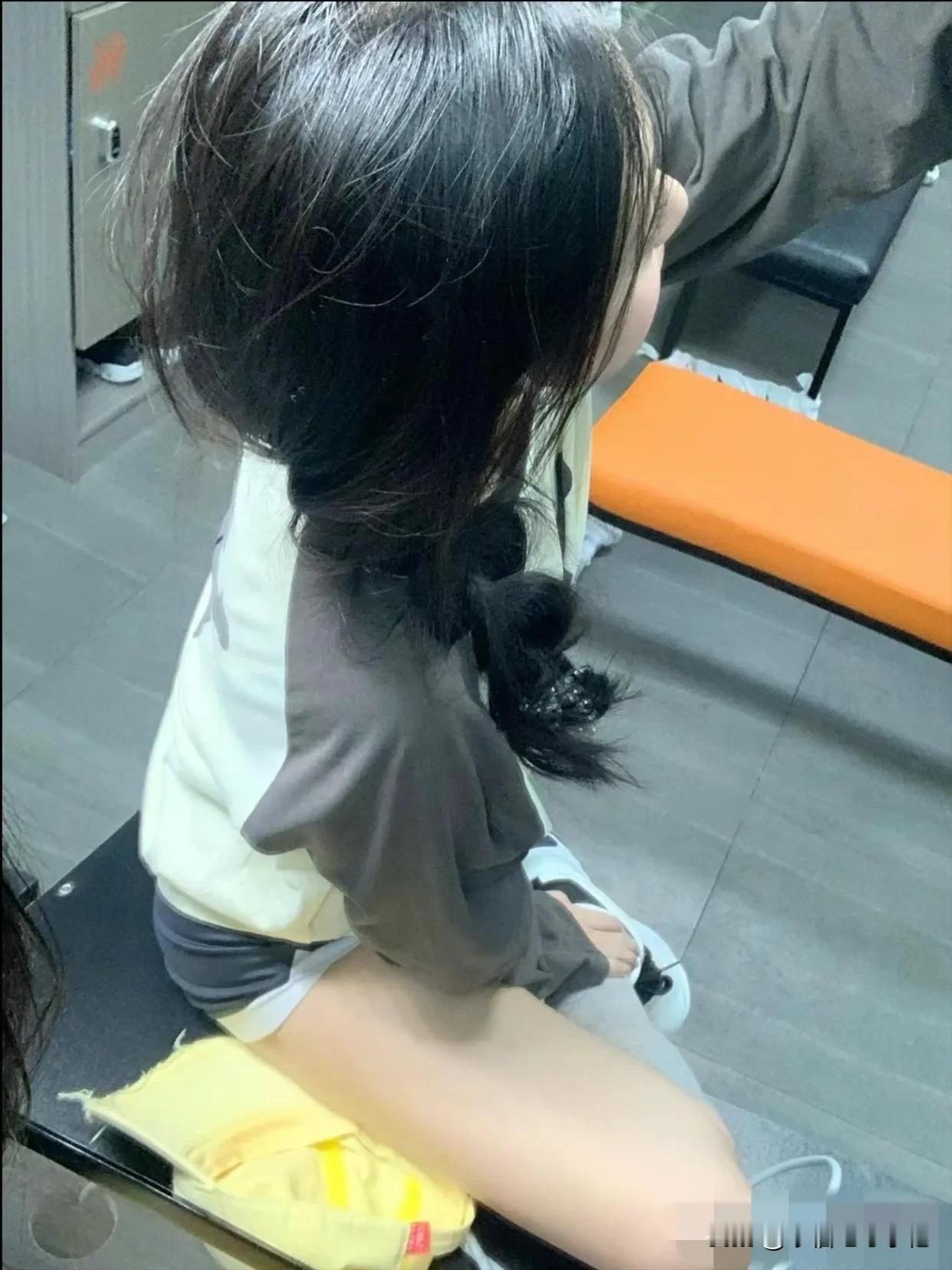 还有陪我一起吃鸡的兄弟嘛
