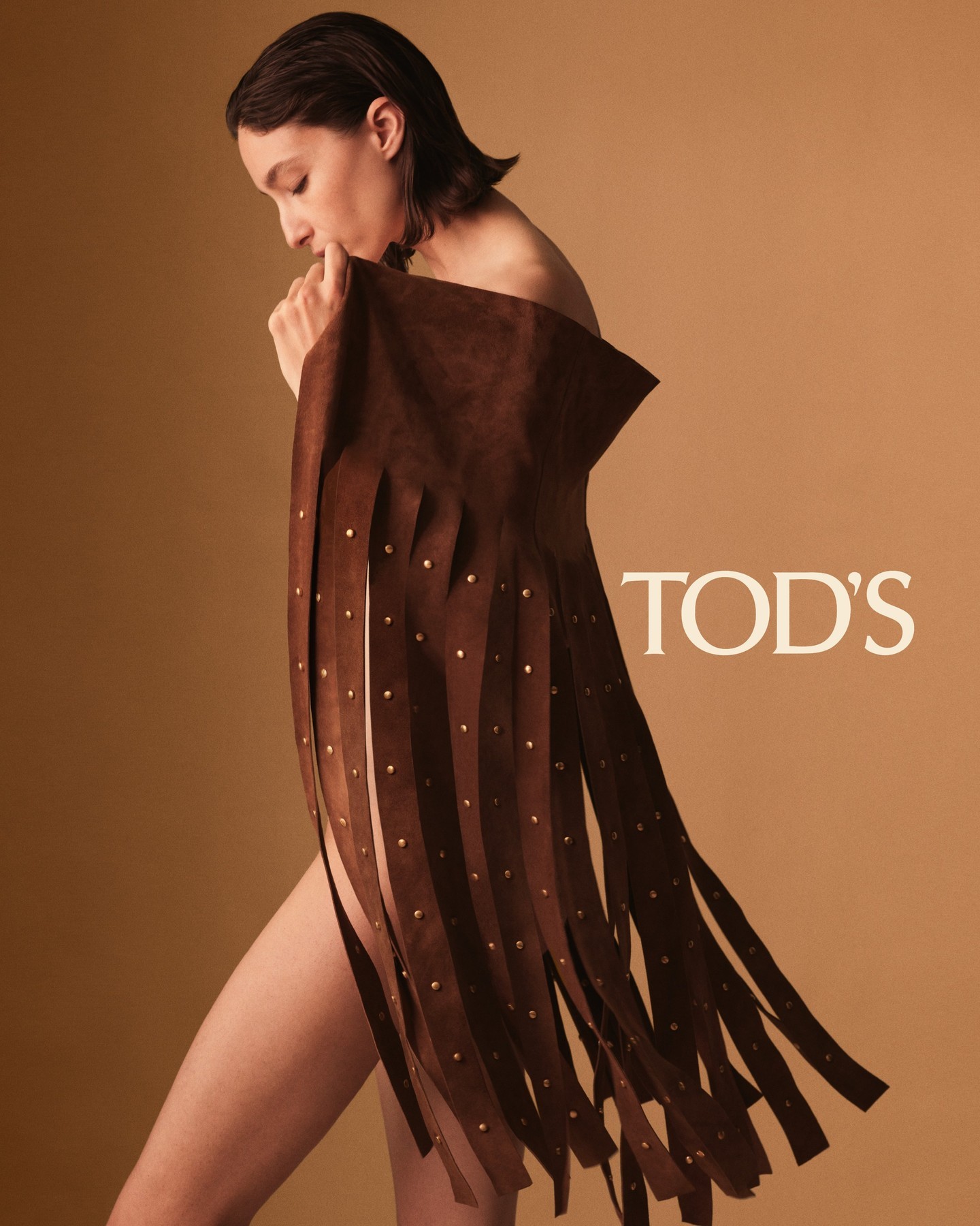 Tod’s早秋广告出炉，一向外景的Tod’s也开始棚拍，看来秋冬广告也未必套拍咯