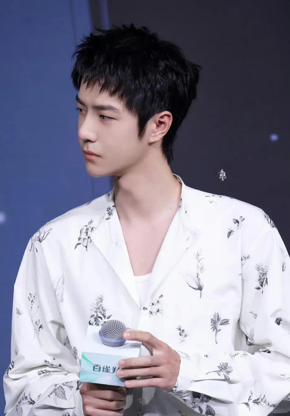 奥运会结束了，有三个疑问一直想请教一下大家：
1，王一博街舞跳这么好，人又这么帅