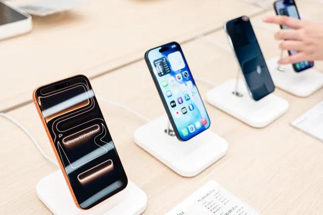 用户“降级”iPhone Air倒赚500美元，14 Pro Max更受青睐
