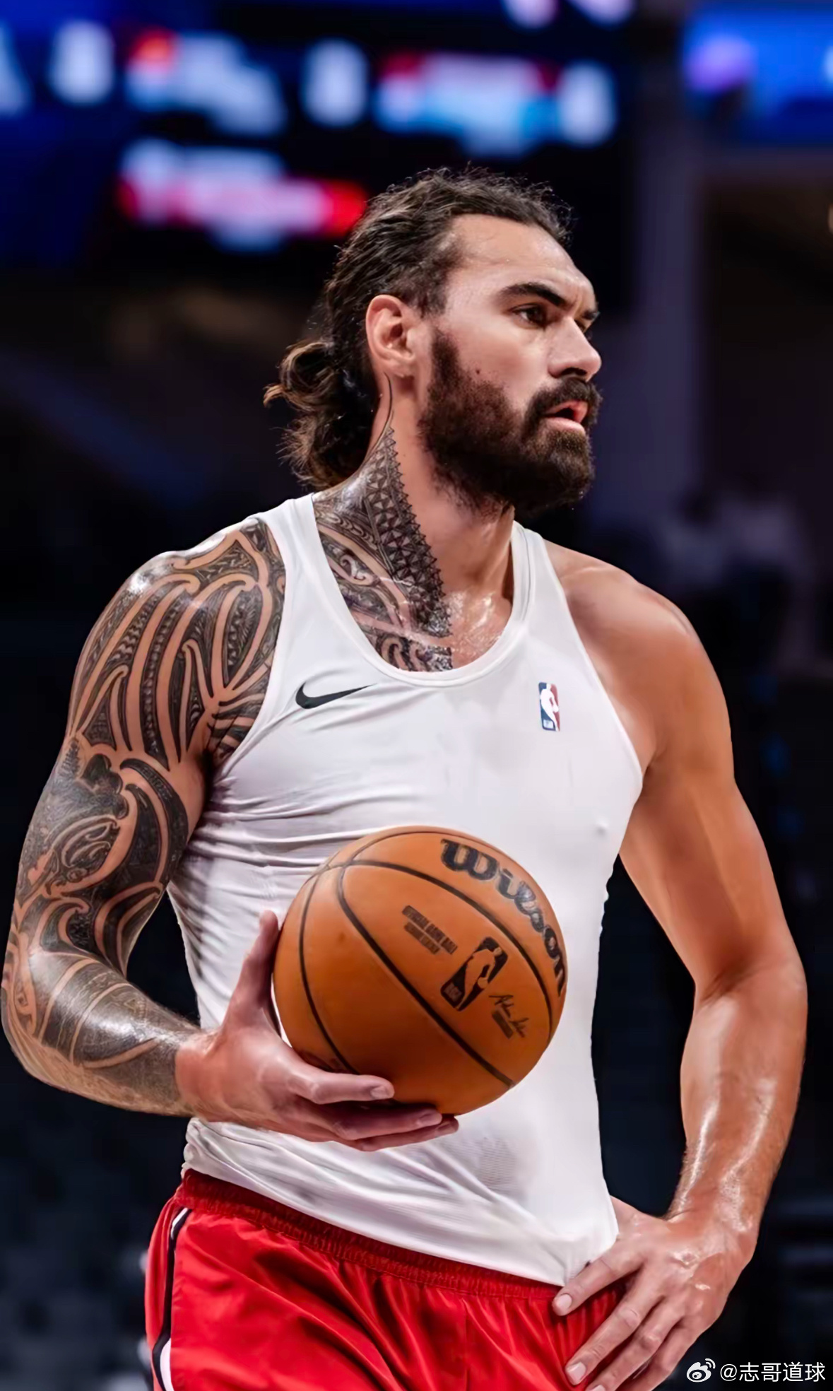 NBA联赛亚当斯休斯顿火箭认清现实💪亚当斯：伤病改变我的身体管理方式，目标留在