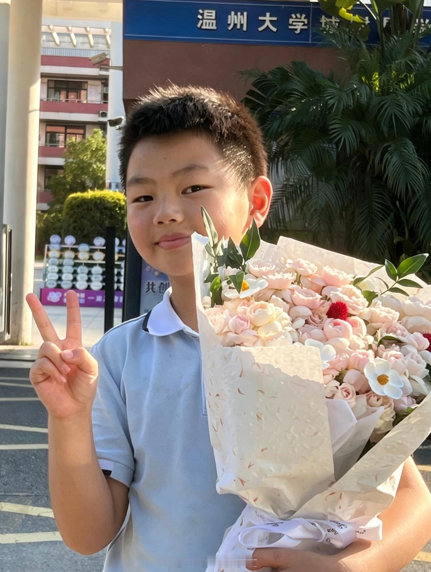 问候和祝福仍然铺天盖地。每年都感到很幸福的教师节： ​​​
