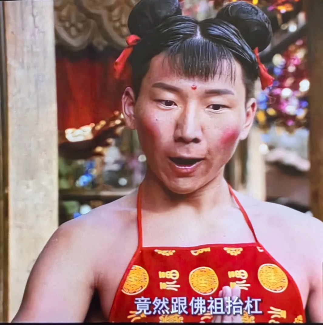 #阿如那 尴尬# 水灵灵的女装阿如那[哆啦A梦害怕][哆啦A梦害怕]（考古：电影