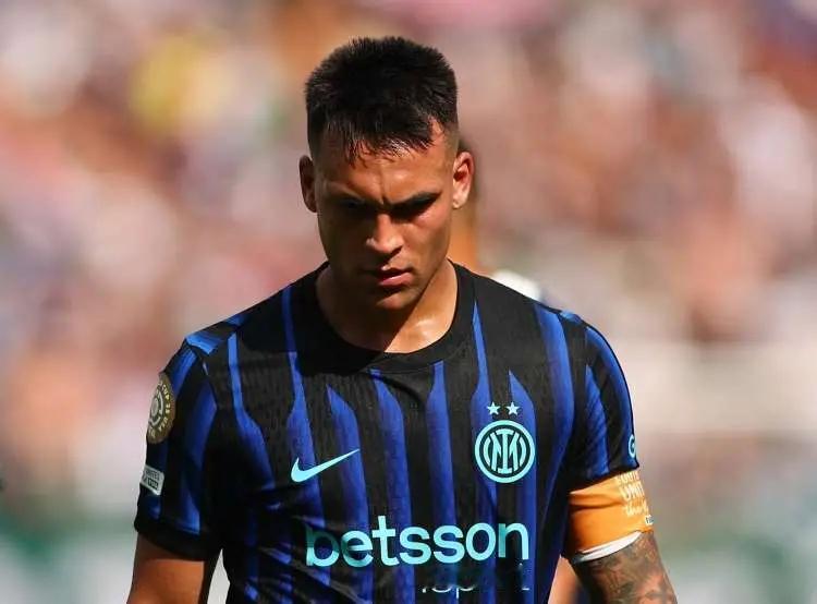 迪马济奥官网预测国米对阵米兰都德比大战首发阵容：前锋：劳塔罗、马库斯-图拉姆中场