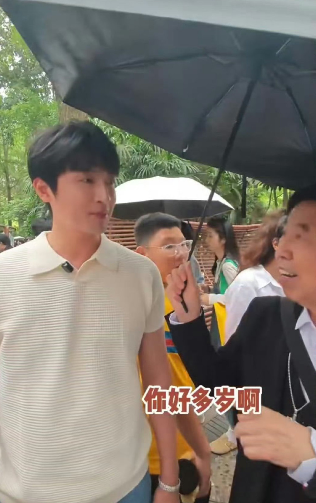 高泰宇跟高伟光好像，为什么退圈了呢？ ​​​