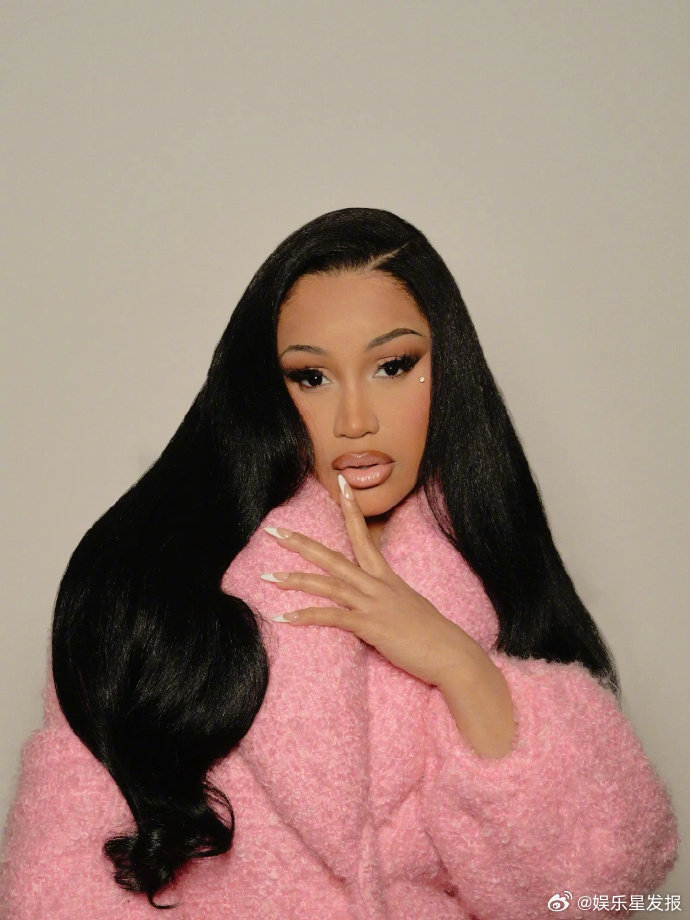 CardiB信用卡被盗 别人盗刷偷偷摸摸，偷Cardi B卡的小偷直接狂花6万美