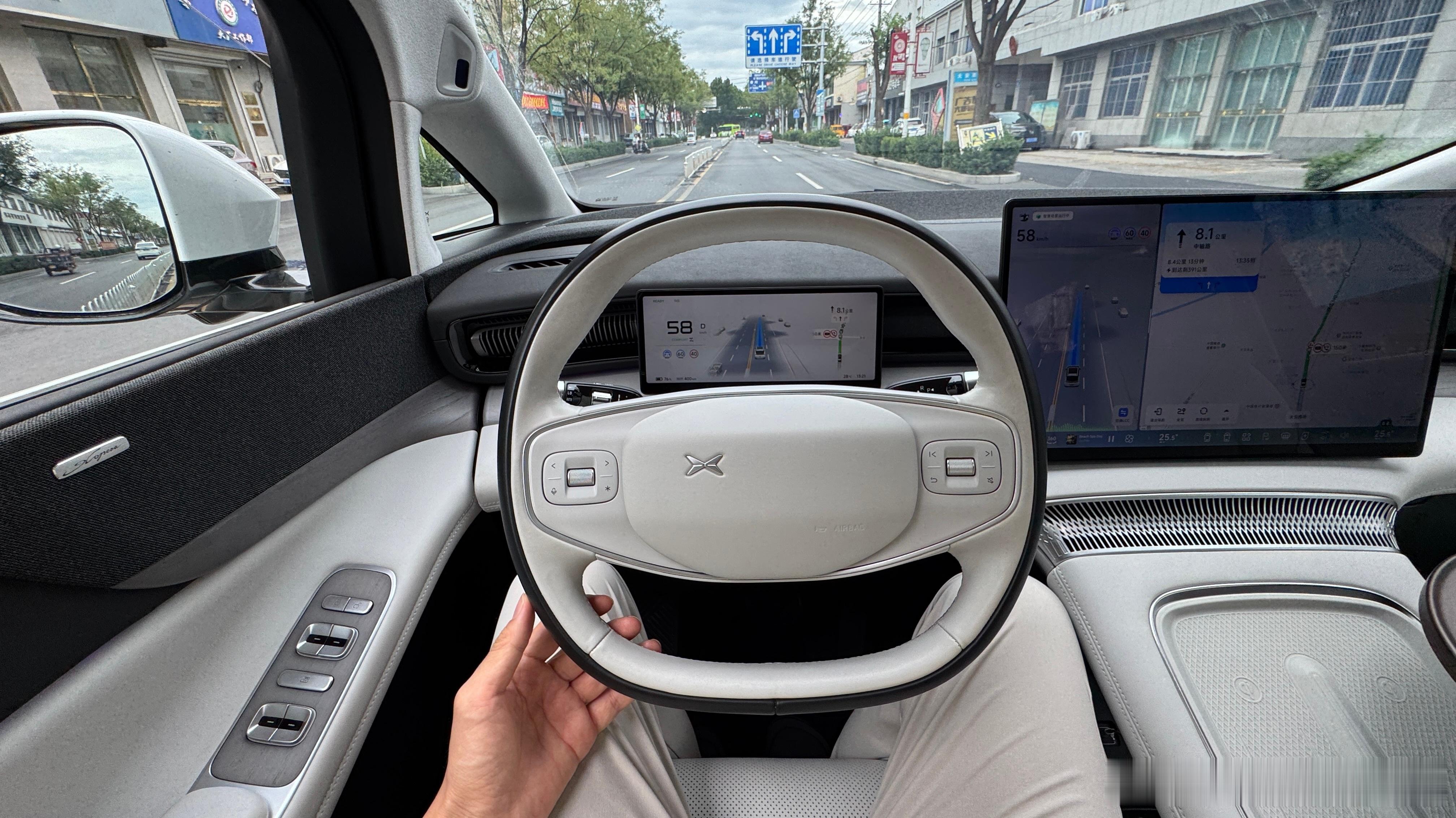 兜兜转转买这么多车，目前陪伴最久的除了特斯拉Model3（已购FSD未体验）竟然